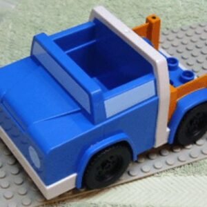 48033c01 – Duplo Truck Pickup with White Bumpers and Earth Orange Bed Sides (7331)