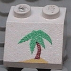 3039pb022 – Slope 45 2 x 2 with Palm Tree Pattern