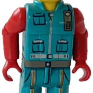 js027 – Crewman with Dark Turquoise Vest and Pants, Red Arms